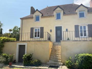 Cottage pour 10 personnes, avec jardin et piscine à Domfront-en-Champagne