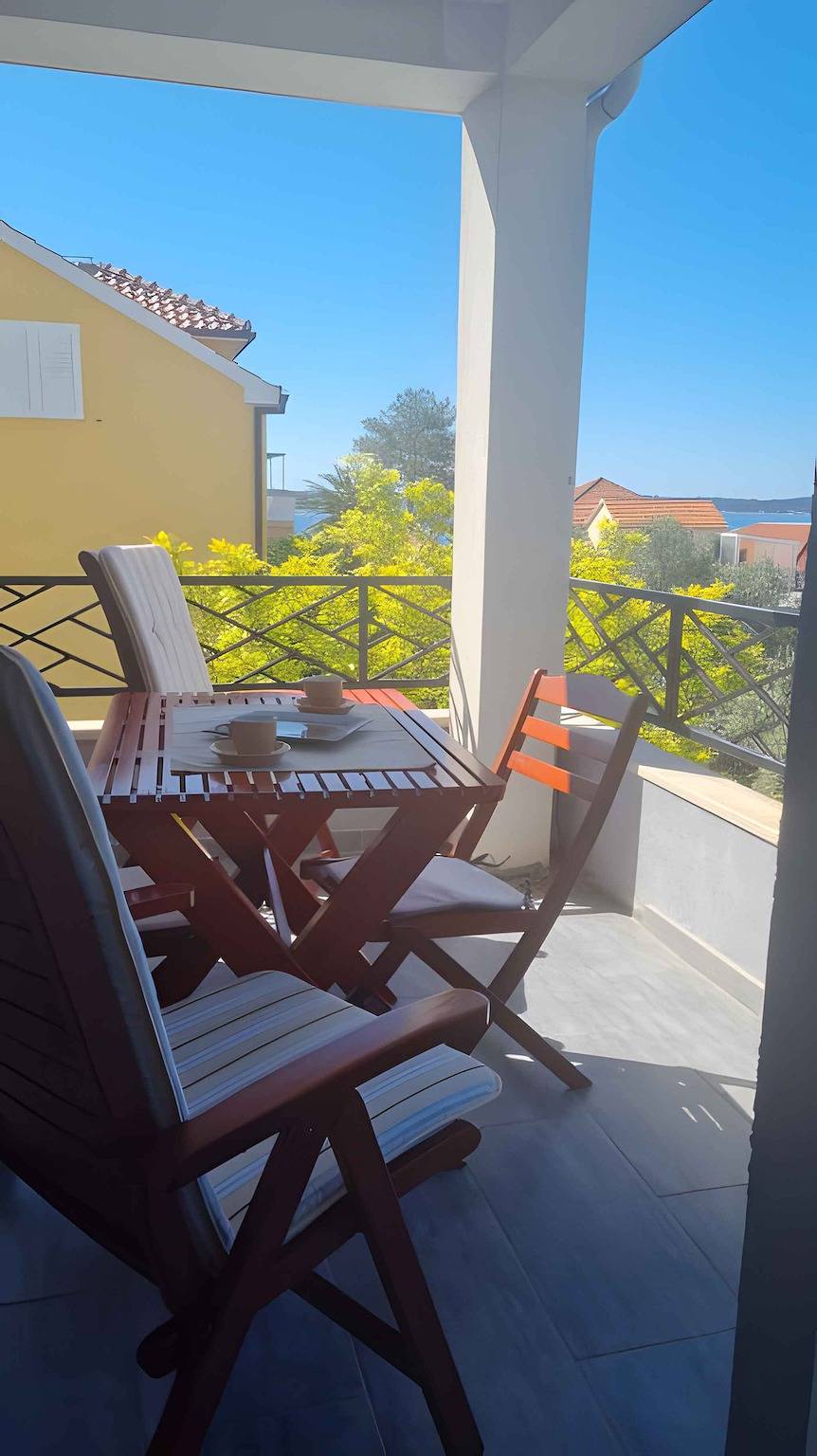 Ganze Ferienwohnung, Ferienwohnung Mit Meerblick und Terasse  in Orebic, Peljesac