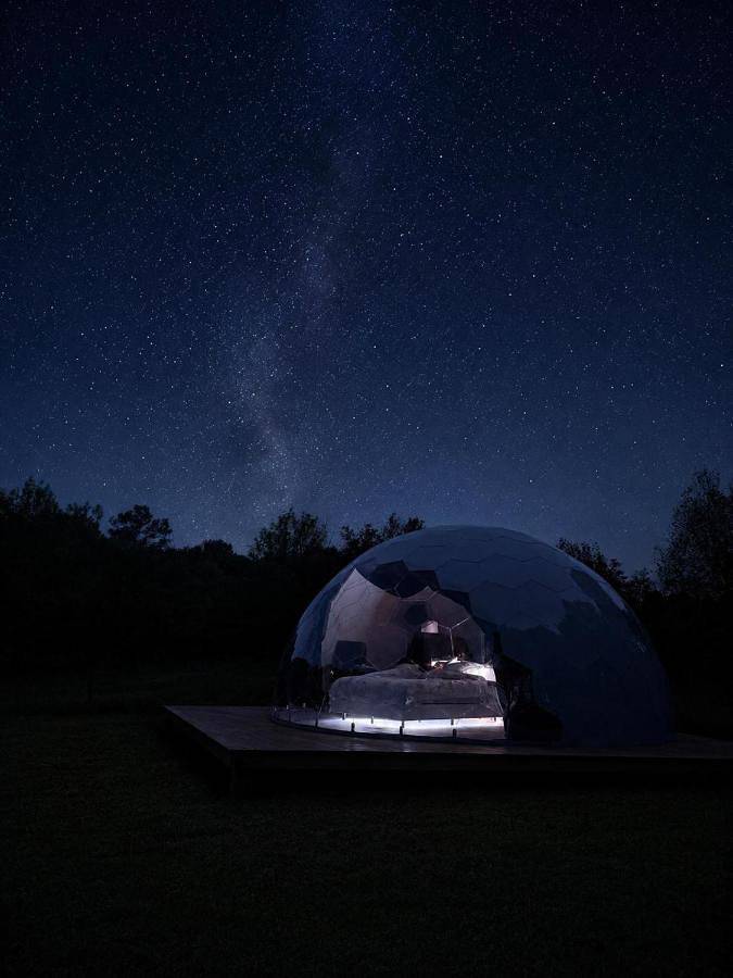 Tente pour 2 personnes, avec Jacuzzi et Terrasse ainsi que Jardin et Vue