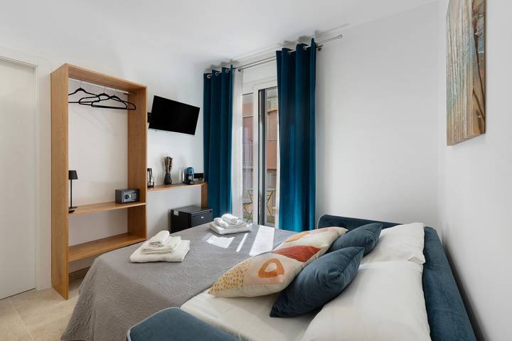 Room 'Camera 1 - P1' with Balcony, Wi-Fi and Air Conditioning in Spiaggia di Balestrate (Balestrate), Balestrate