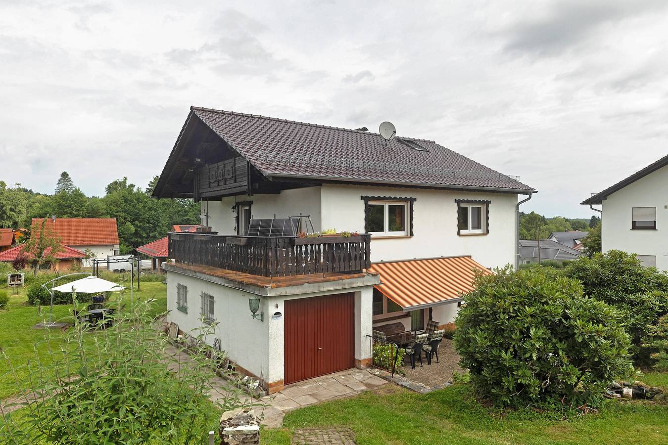Ganze Wohnung, Ferienwohnung 'Eva' mit privater Terrasse, Gemeinschaftsgarten und Wi-Fi in Grebenhain, Vogelsberg Region