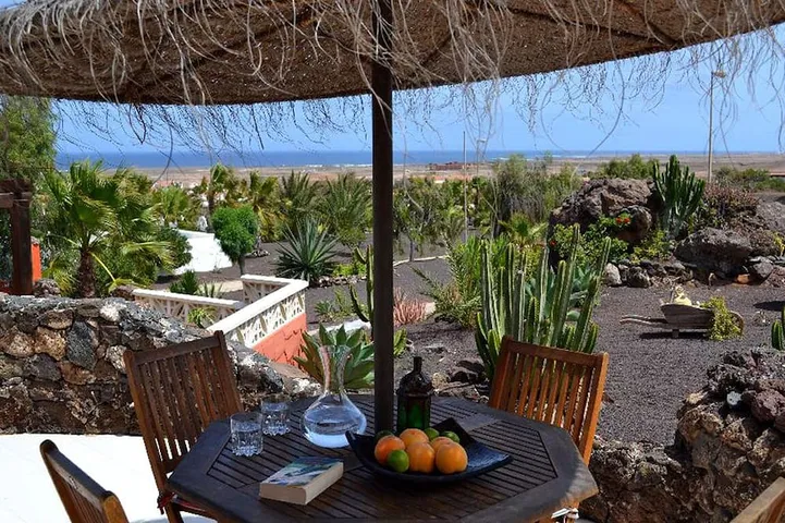 Charmantes Haus, herrlicher Meerblick. Private Terrasse in El Jablito, La Oliva