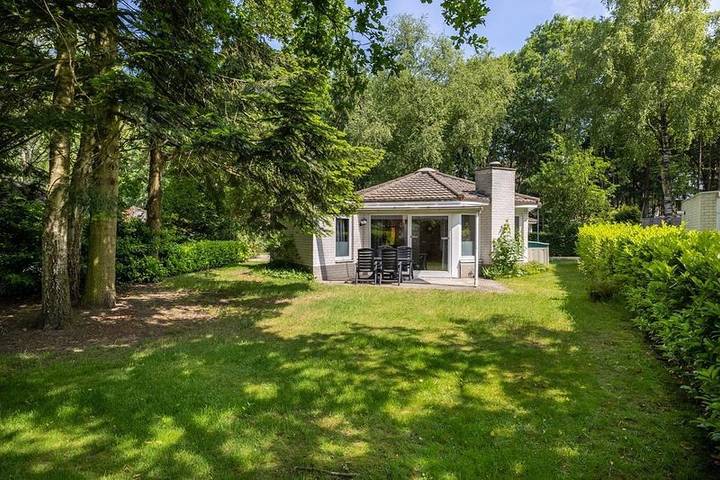 Ferienpark für 6 Personen, mit Balkon/Terrasse und Terrasse sowie Kinderpool in Gelderland