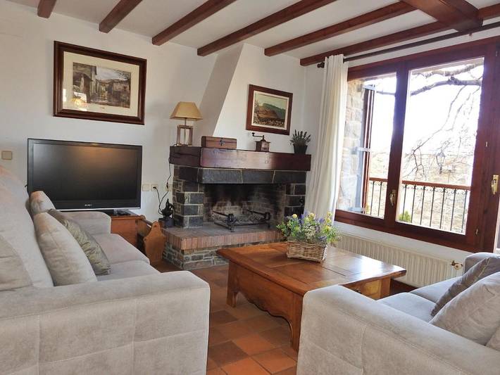 Casa rural para 8 personas, con vistas y jardín en Baixa Cerdanya - 4