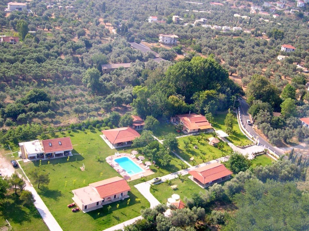 Studio (2 Adults) in Leucade Ville, Grèce