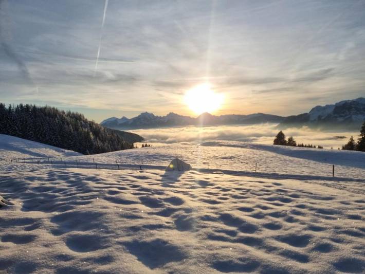 Gîte pour 10 personnes, avec terrasse ainsi que vue et jardin à Le Bouchet-Mont-Charvin - 3