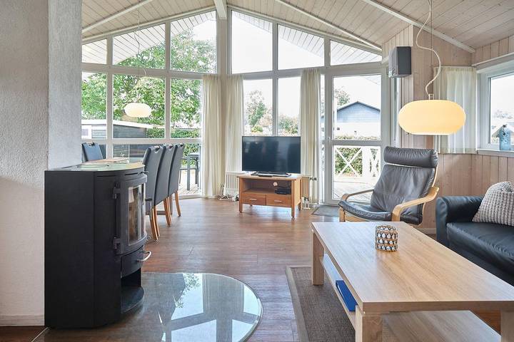 Ferienhaus für 4 Personen, mit Whirlpool und Terrasse sowie Garten und Sauna in Schönhagen - 4