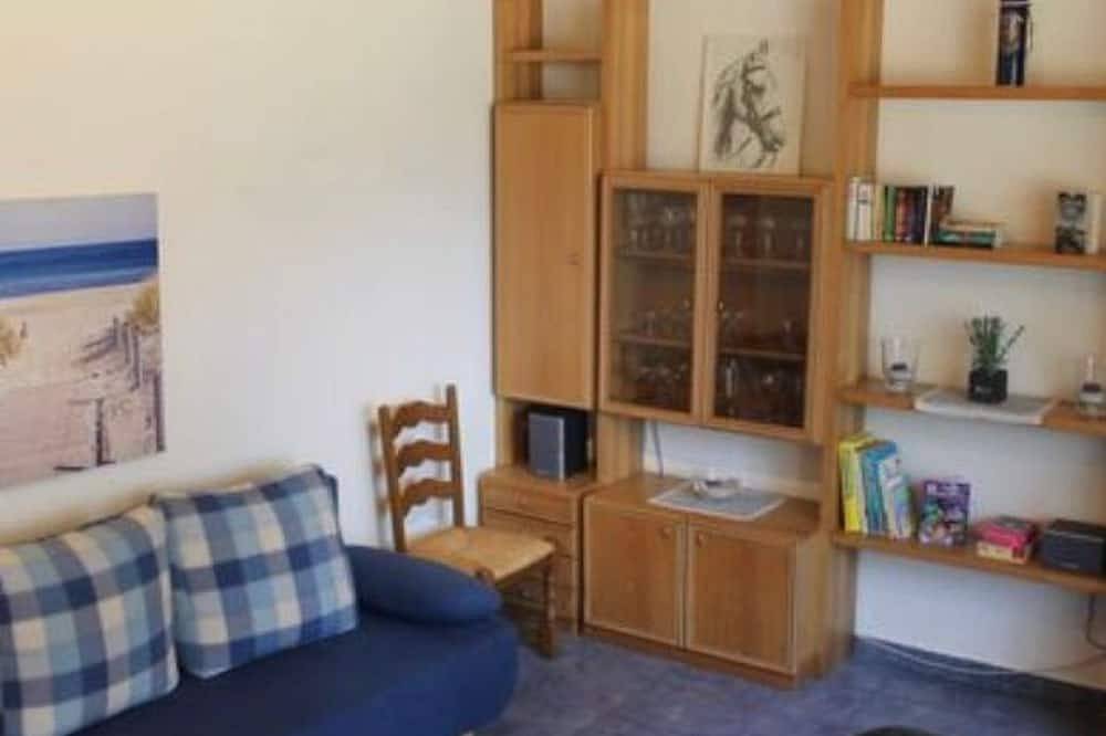 Ganze Wohnung, Appartement mit Garten, Grill und Terrasse in Parey (Brandenburg), Havelaue