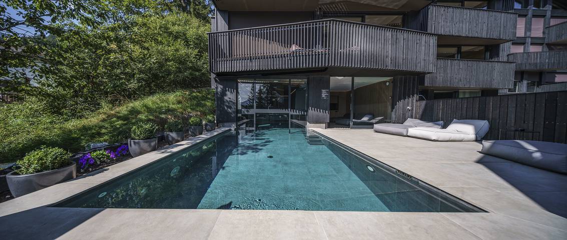 Hütte für 10 Personen, mit Whirlpool und Sauna sowie Balkon, kinderfreundlich in Laax - 4