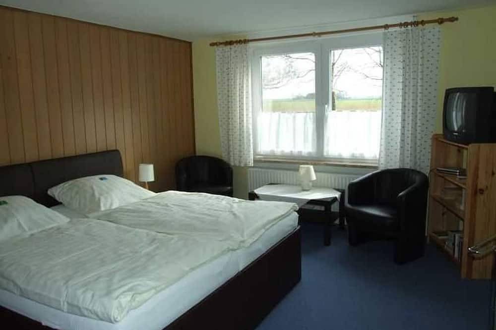 Room 3 double room - Bed & Breakfast behind the North Sea dike in Friedrichskoog, Friedrichskoog Region