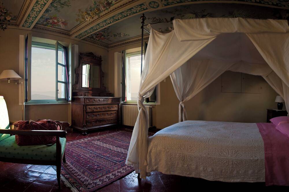 Charming historic villa in the Unesco Langhe and Monferrato Wine Region in Castagnole delle Lanze (dorf), Castagnole delle Lanze