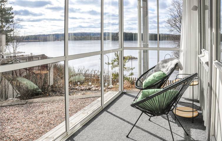 Ferienhaus für 6 Personen, mit Garten und Seeblick sowie Terrasse in Dalarna - 4