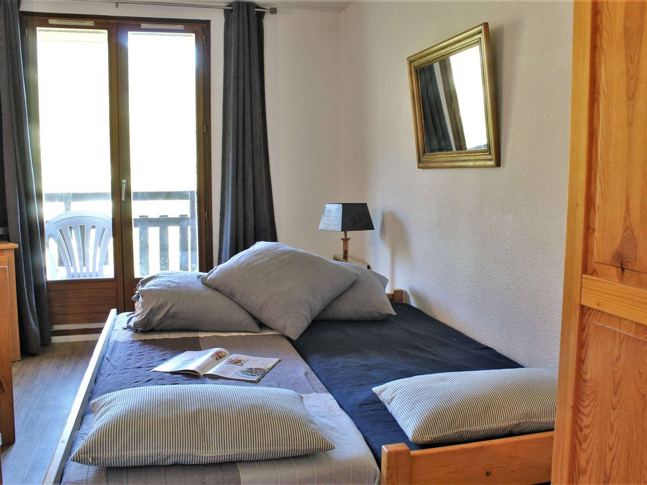 Appartement entier, Appartement 3 pièces à Risoul 1850 avec balcon et animaux admis in Station de Risoul, Risoul