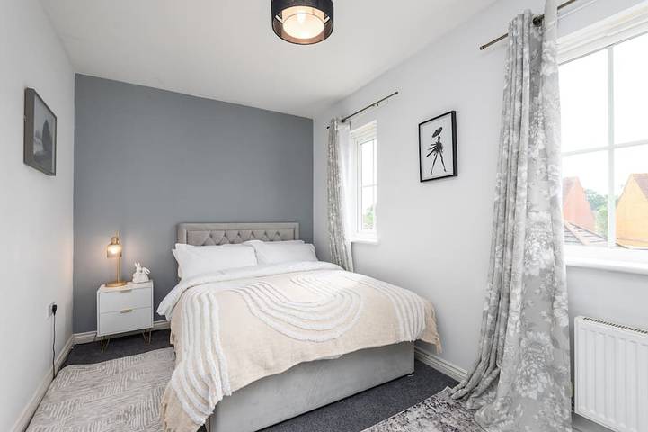 Large House, Contractors, Families, Free Parking in Ashford, Région d'Ashford