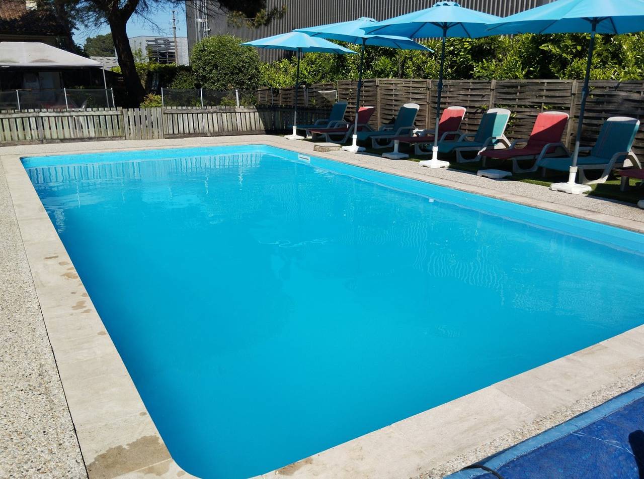 Gite de groupe Aux Châtaigniers, Langon, 24 pers. maximum in Langon, Région de Langon