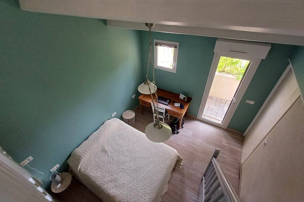 Ganze Wohnung, Apartment for 4 people 6km from the sea 6km from Narbonne near the pine forest in Armissan, Narbonne und Umgebung
