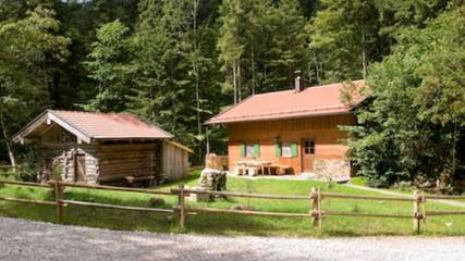 Hütte für 9 Personen, mit Sauna und Garten sowie Ausblick am Spitzingsee