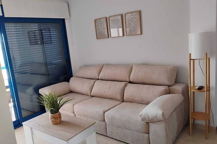 Appartement entier, Marina Horizon: Your modern seaside retreat in Isla Plana, Carthagène