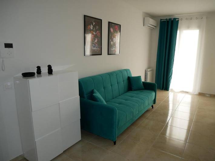 Appartamento per 6 persone, con panorama e balcone in Paternò