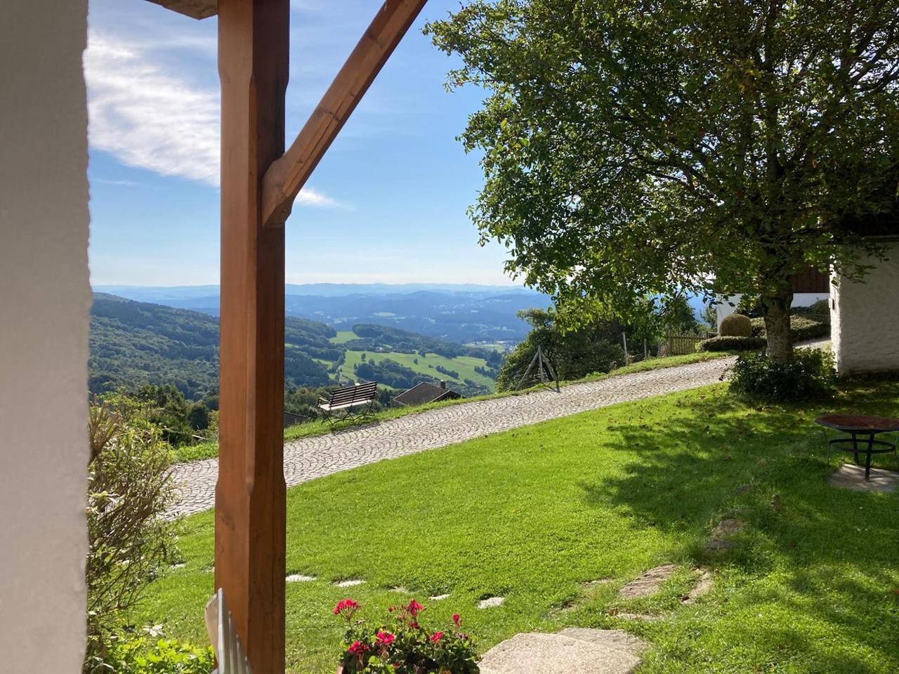 Ferienhaus mit einzigartiger Aussicht in Bayern in Zenting, Ostbayern