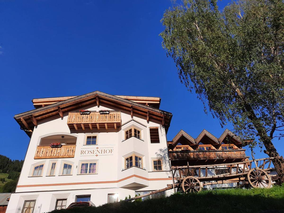 Ganze Wohnung, Two-Bedroom Apartment with Balcony - Vergissmeinnicht in Nauderer Berge, Nauders