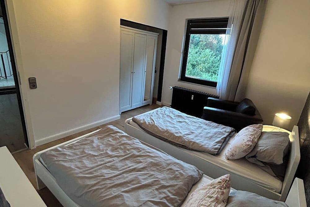 Ganze Wohnung, Wonderful 2-bedroom apartment in Herzogenrath in Herzogenrath, Rheinland