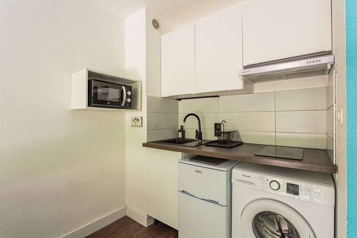 Gîte pour 4 personnes, avec piscine dans Plage La Milady - 4