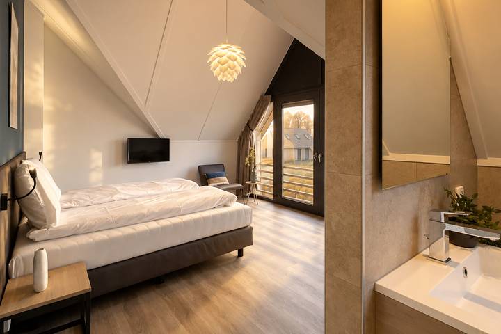 Oesterdam Resort — Villa Oesterdam Deluxe | 8 Personen in Tholen, Niederländische Nordsee