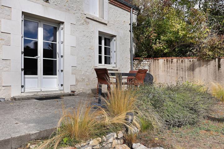 Maison de vacances 'Gîte De Camille- Du Canal' avec terrasse privée et jardin privé in Châtillon-sur-Cher, Région de Romorantin-Lanthenay