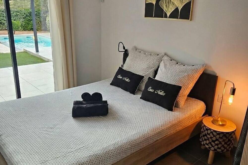 \"Casa Nellia - New luxury villa - Heated swimming pool. in Zonza, Sartène und Umgebung
