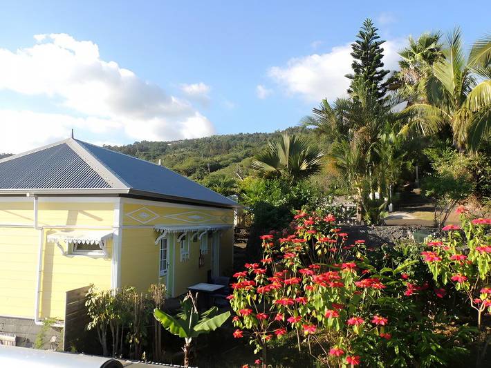 Gîte pour 4 personnes, avec terrasse et jardin à Saint-Leu - 2