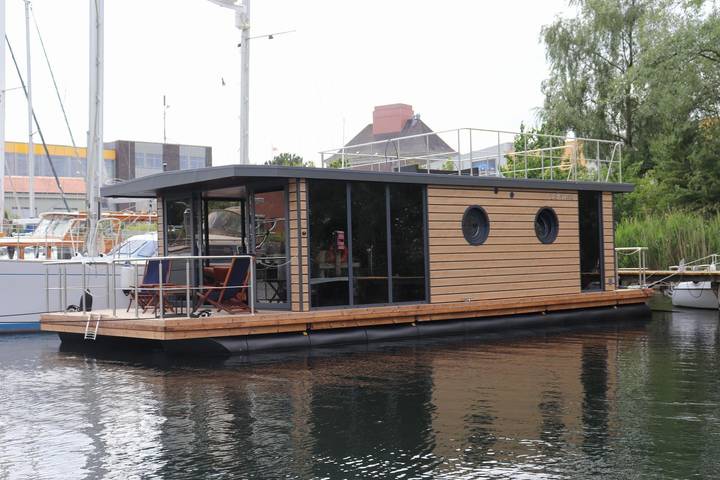 Hausboot für 4 Personen, mit Terrasse in Flensburger Förde