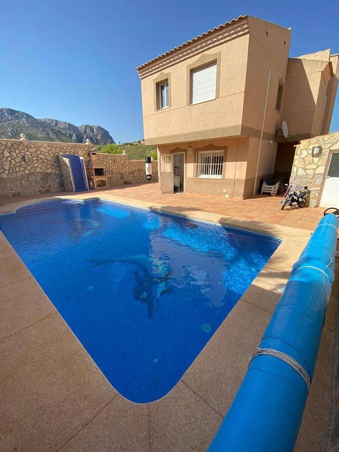 Ferienhaus mit Meerblick für 6 Personen, mit Balkon und Terrasse sowie Garten und Pool in la Nucia