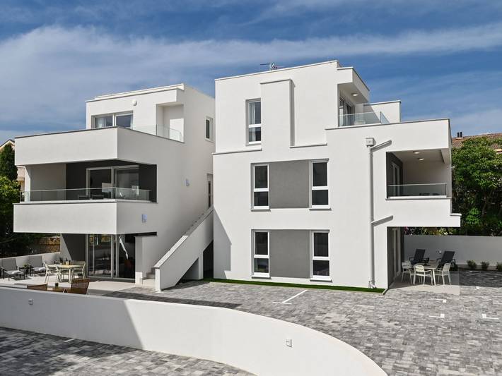 Ferienhaus für 20 Personen, mit Pool und Garten in Novalja - 3