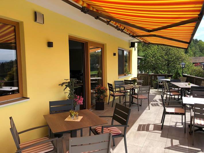 Landhotel Waldesruh - Dreibettzimmer in Furth im Wald, Ostbayern