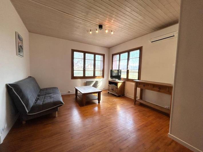 Location de vacances pour 4 personnes, avec Terrasse ainsi que Jardin et Vue à Saint-Jean-de-la-Porte - 3