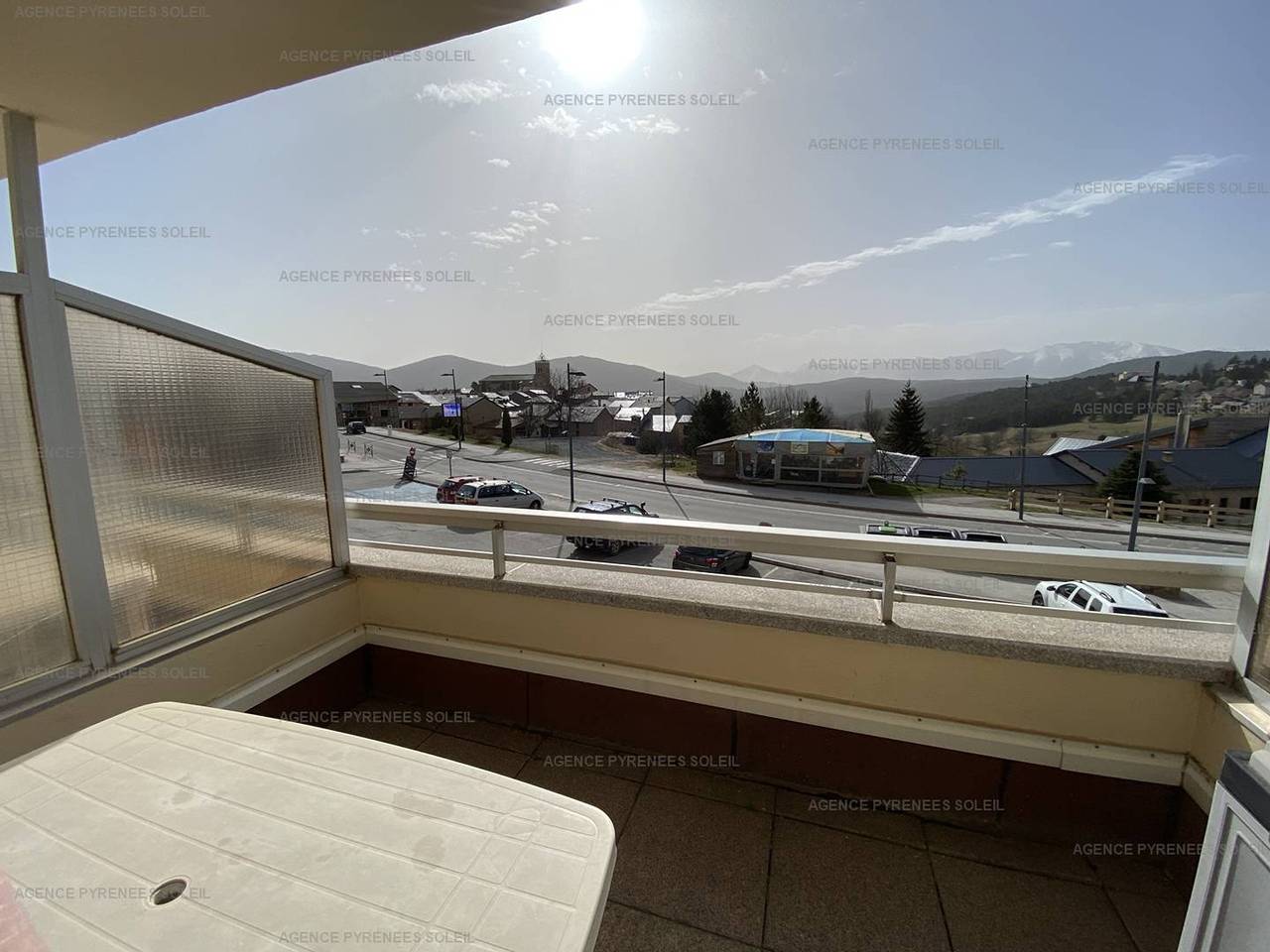 Studio entier, Studio cabine 4 pers, proche pistes, balcon, ascenseur, centre in Les Angles, Parc naturel régional des Pyrénées catalanes