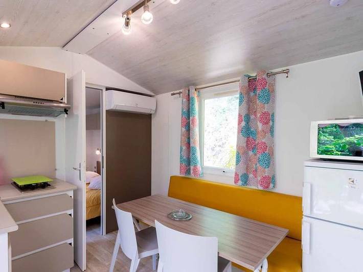 Camping Le Clos de Barbey  - Mobilheim 4 personen - Komfort 2 zimmer Pitchoun 22 m² in Bauduen, Brignoles Region