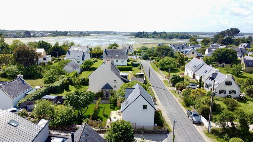 Gîte pour 4 personnes, avec terrasse et jardin à Belz - 2