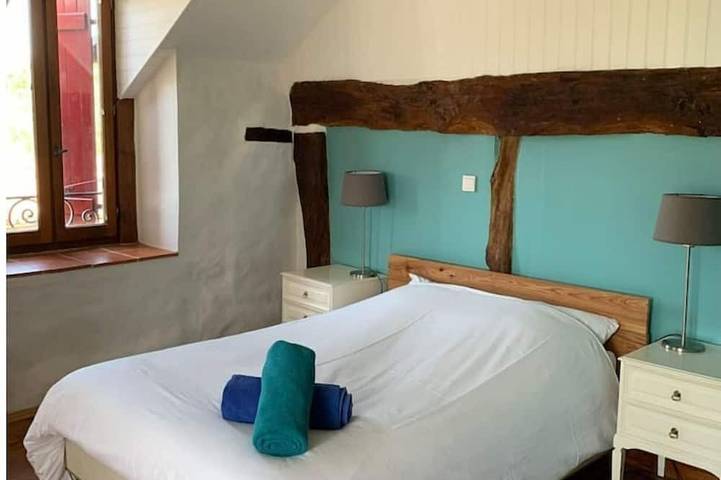 Location de vacances pour 8 personnes, avec jardin à Sagelat - 2