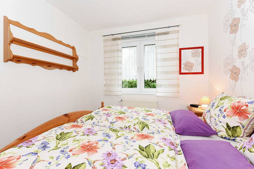 Ganze Wohnung, Ferienwohnung In Luv - Ferienhaus Sand am Meer in Neuharlingersiel in Groß Holum, Neuharlingersiel