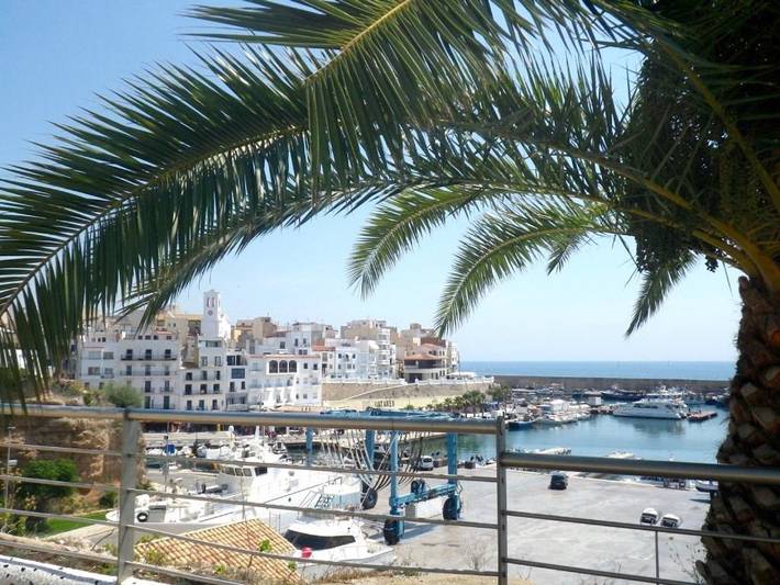 Location de vacances pour 4 personnes, avec jardin et terrasse à Calafat - 2