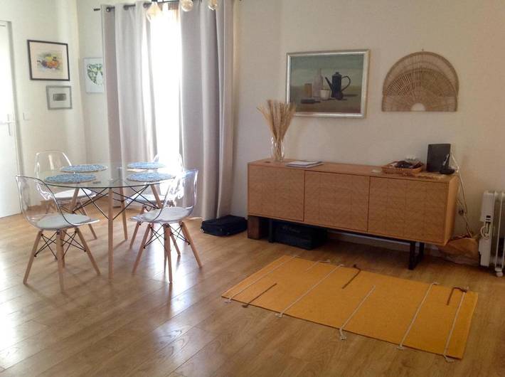 Location de vacances pour 2 personnes, avec piscine à Mudaison - 2