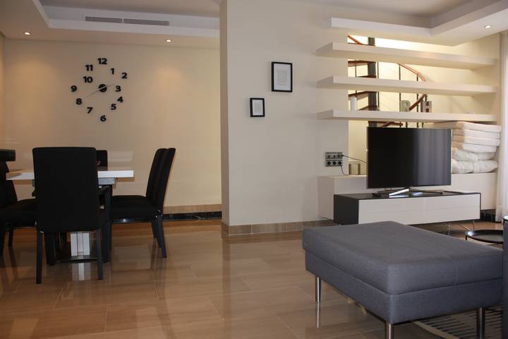 Entire apartment, 113 - Penthouse with private pool in Reinoso, Estepona