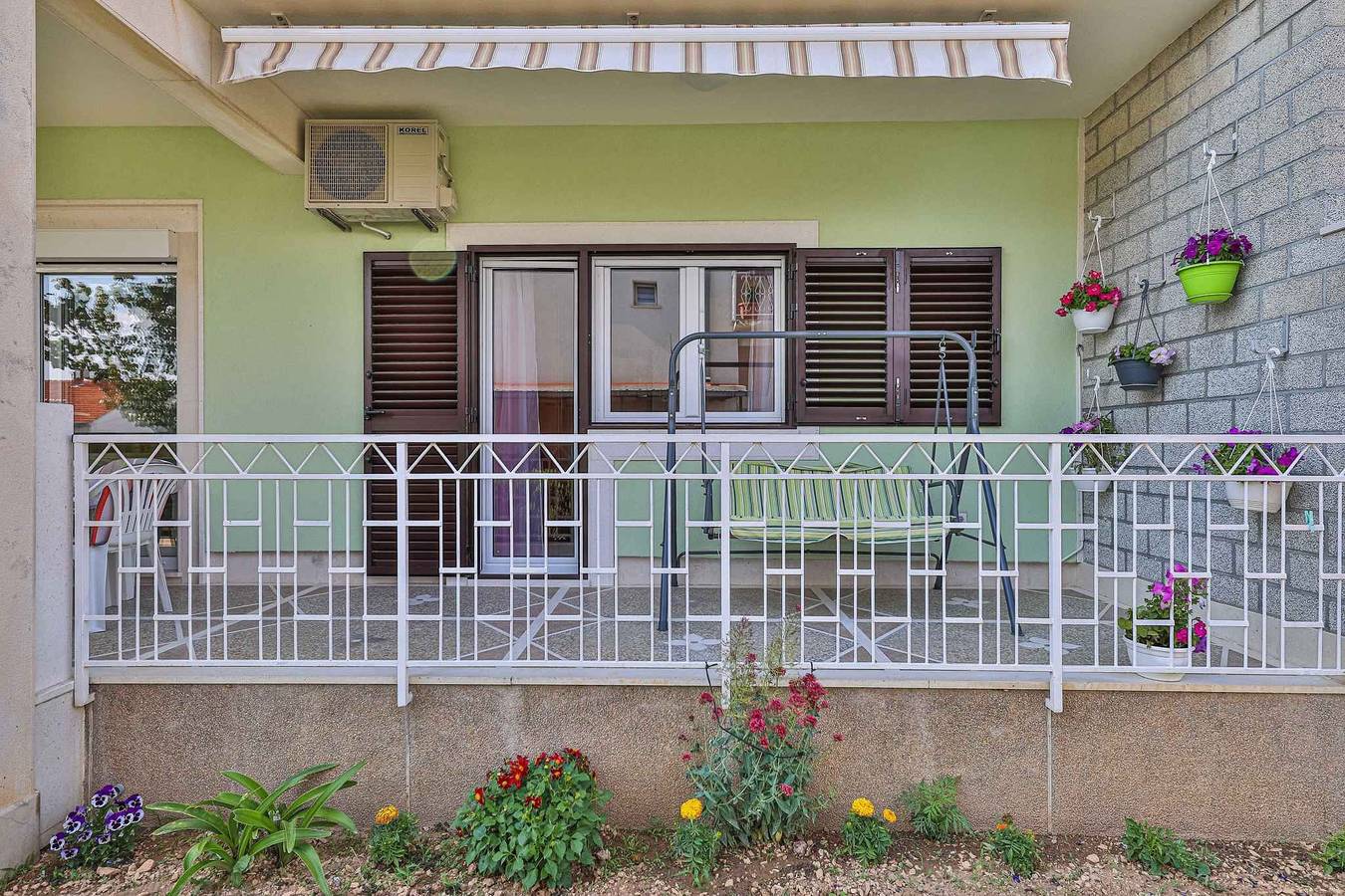 Apartamento vacacional entero, Apartamento vacacional con aire acondicionado y lavadora  in Trogir, Condado de Split-Dalmacia