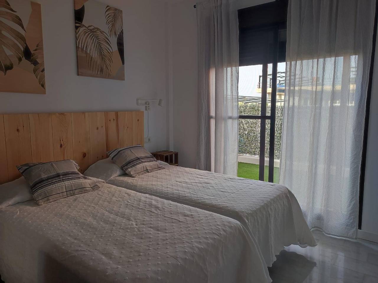 Apartamento inteiro, Apartamento de férias para 6 pessoas com terraço in Urbanizacion Costa Esuri, Ayamonte