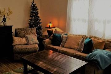 Log Cabin for 5 People in Klamath Falls, Oregon, Photo 3