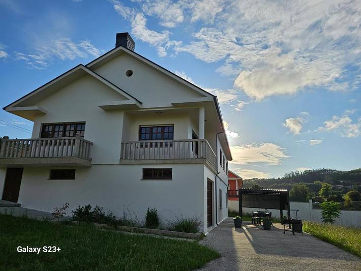 Chalet para 6 personas, con jardín y vistas, Familias con niños en Costa da Morte - 4