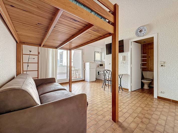 Gîte pour 2 personnes, avec piscine et terrasse dans Port de Bormes les Mimosas - 2