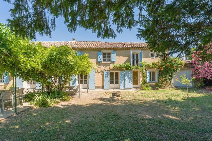 Ferienhaus für 8 Personen, mit Garten in Vaucluse